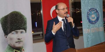 Egemenlik Kayıtsız Şartsız Milletindir