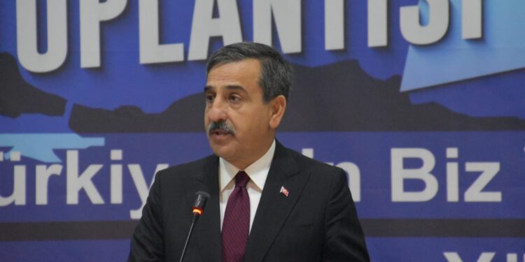 Torba Kanunda Kamu Çalışanlarının Vergi Oranı % 15’e Sabitlenmelidir