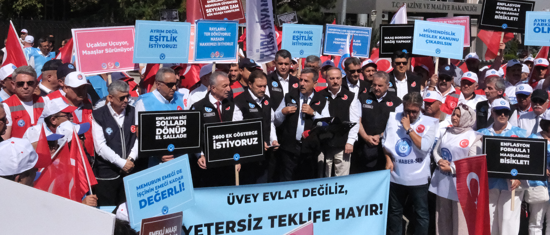 TÜM TÜRKİYE’DE İŞ BIRAKIYORUZ!