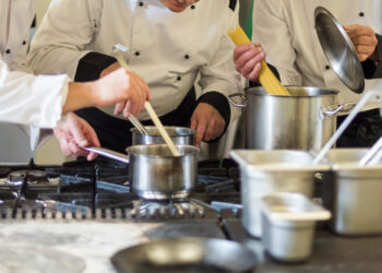 Aşçı Yardımcılarının Unvan Sorunu Çözüldü