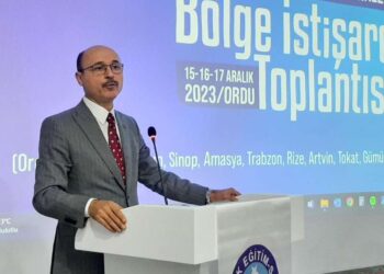 Kamu Çalışanlarının Maaşları Güncellenmelidir.