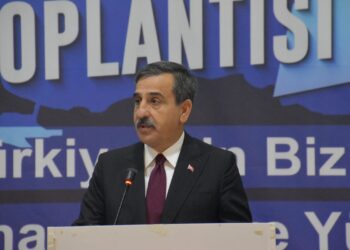 Torba Kanunda Kamu Çalışanlarının Vergi Oranı % 15’e Sabitlenmelidir