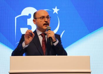 Proje Okulları Kimsenin Babasının Çiftliği Değildir!