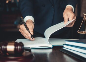 IĞDIR ÜNİVERSİTESİ YETKİLİLERİ HAKKINDA YÖK’ÜN EKSİK İNCELEMEYE DAYALI RAPORUNA İPTAL KARARI