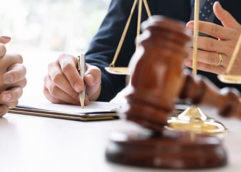 LOJMAN TAHLİYESİNE İLİŞKİN YÜRÜTMEYİ DURDURMA KARARI