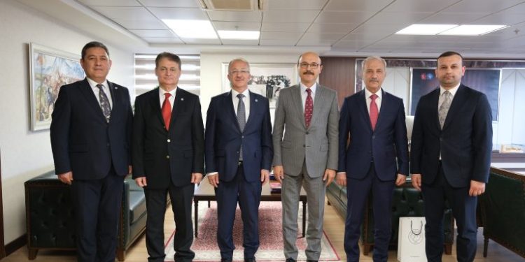 GAZİ ÜNİVERSİTESİ REKTÖRÜ PROF. DR. UĞUR ÜNAL GENEL BAŞKANIMIZI ZİYARET ETTİ