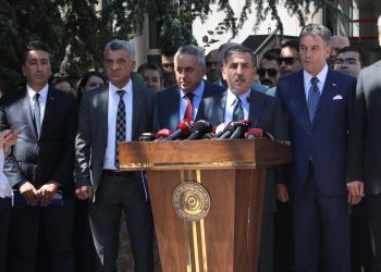 KAMU İŞVEREN HEYETİ İLK TEKLİFİNİ AÇIKLADI