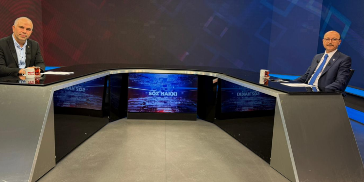 1 MAYIS’TA ÇANAKKALE’ DEYİZ. HEM MÜBAREK TOPRAKLARDA ŞEHİT ECDADIMIZI DUALARLA YÂD EDECEK, HEM DE TALEPLERİMİZİ EN GÜÇLÜ ŞEKİLDE HAYKIRACAĞIZ