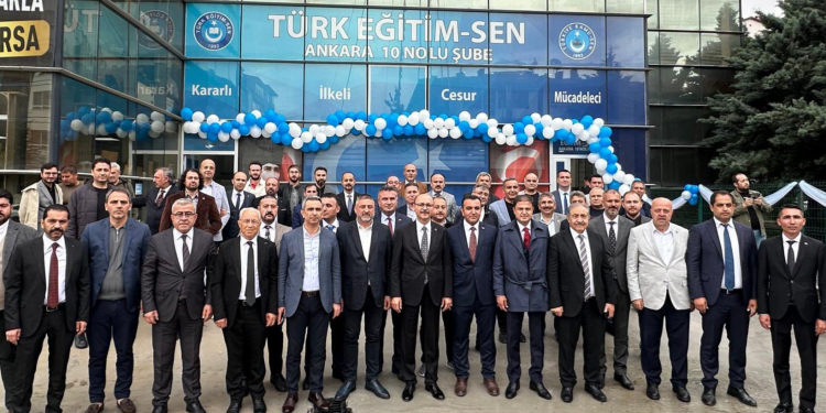 TÜRK EĞİTİM-SEN 10 NO’LU ŞUBENİN YENİ HİZMET BİNASI AÇILDI